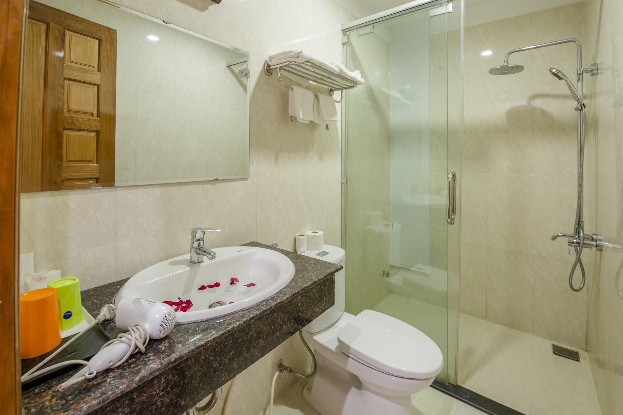 Dam Tien Hotel Da Nang Luaran gambar