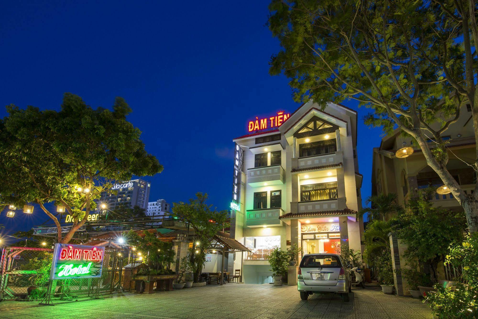Dam Tien Hotel Da Nang Luaran gambar